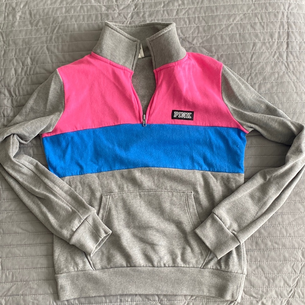 VS Pink Quarter Zip Pull Over